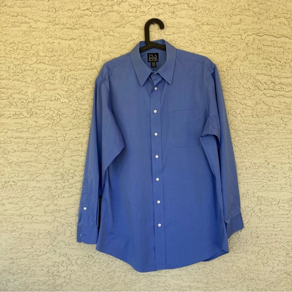 Jos. A Bank Traveler's Collection Button Down Blue Shirt, size 16-34 - Picture 7 of 9